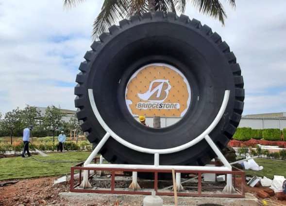 Bridgestone Tyre Display