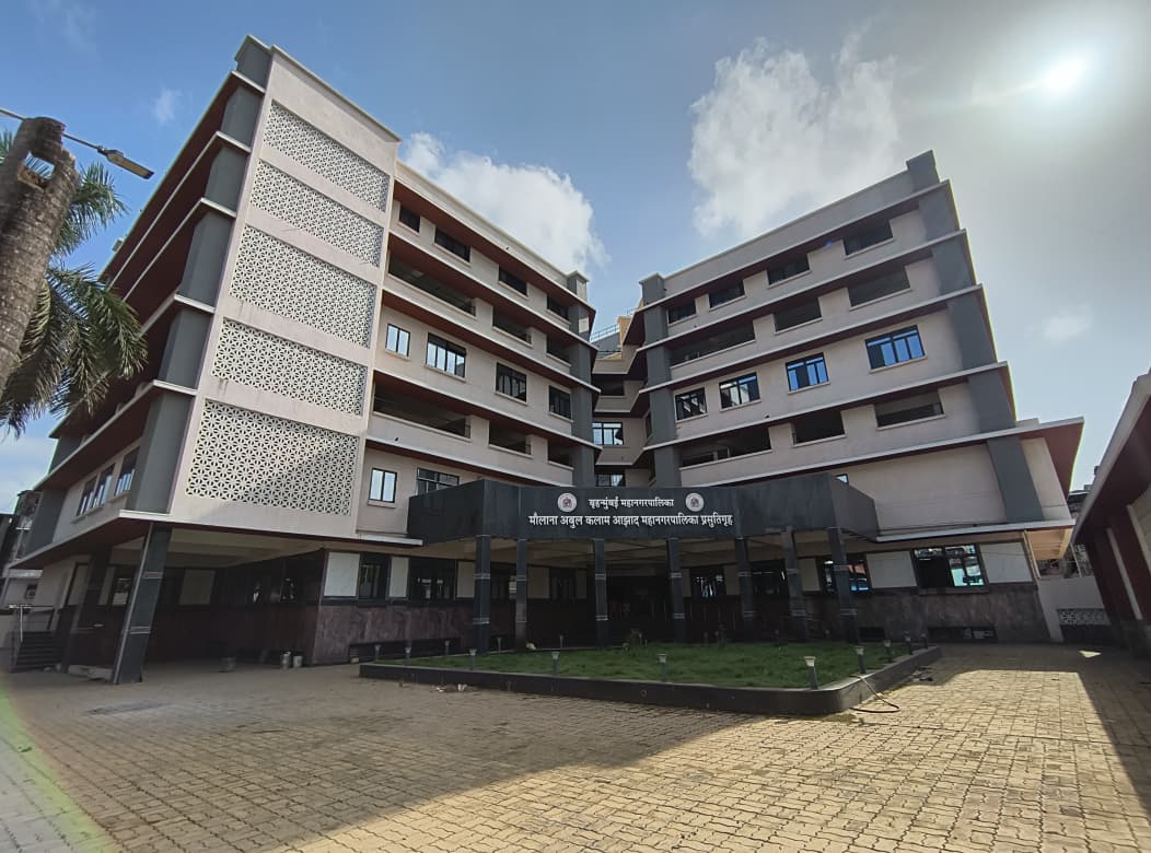 Maulana Abdul Kalam Azad Hospital